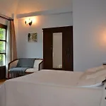 Hotel Alesga Rural - Valles Del Oso -asturias San Salvador (Asturias)
