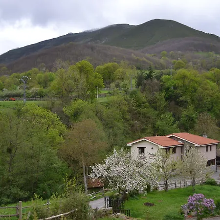 Hotel Alesga Rural - Valles Del Oso -asturias 3*