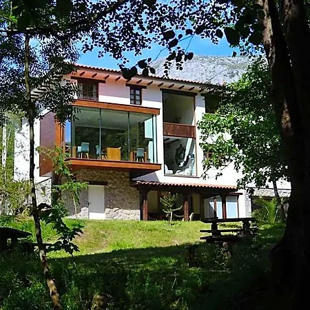 Alesga Rural - Valles Del Oso -asturias Hotel 3*