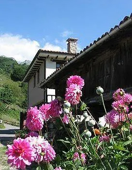 Alesga Rural - Valles Del Oso -asturias 3* San Salvador (Asturias)