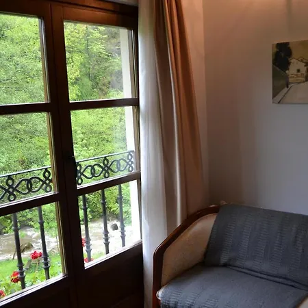 Alesga Rural - Valles Del Oso -asturias