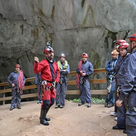 Hotel Alesga Rural - Valles Del Oso -asturias San Salvador (Asturias)