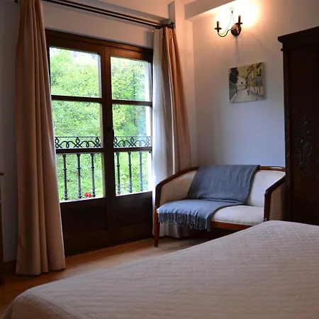 Hotel Alesga Rural - Valles Del Oso -asturias 3*