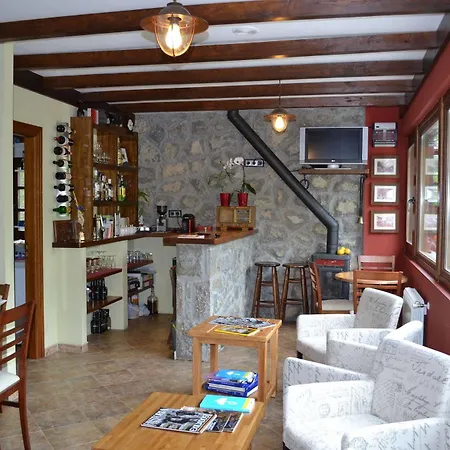 Alesga Rural - Valles Del Oso -asturias 3* San Salvador (Asturias)
