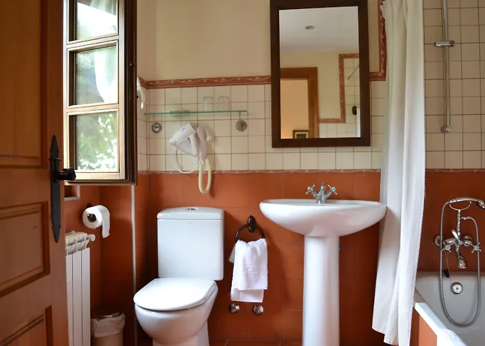 Hotel Alesga Rural - Valles Del Oso -asturias 3*