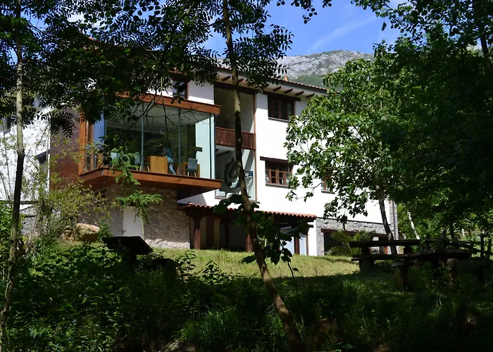 Alesga Rural - Valles Del Oso -asturias Hotel San Salvador (Asturias)