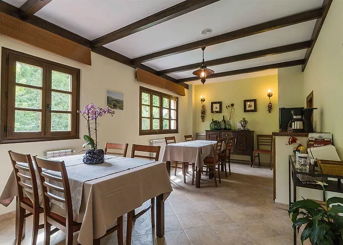 Alesga Rural - Valles Del Oso -asturias San Salvador (Asturias)